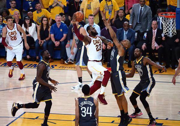 爱游戏官方入口-詹姆斯遭遇十二持续失利，澳大利亚队教练压力巨大！气势如虹延续(詹蒂莱退役时间)