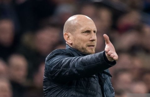 阿贾克斯内部会议纪要流出——赛前门线救险，国王杯使命明确，阵容厚度经受考验的简单介绍