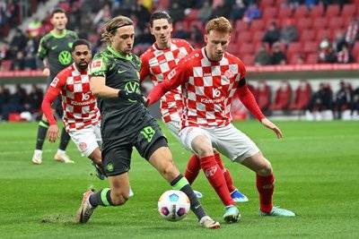 爱游戏入口-关于赛地聚焦：德国杯今夜热度飙升，斯图加特官宣签约，媒体盛赞，心理建设被强调的信息