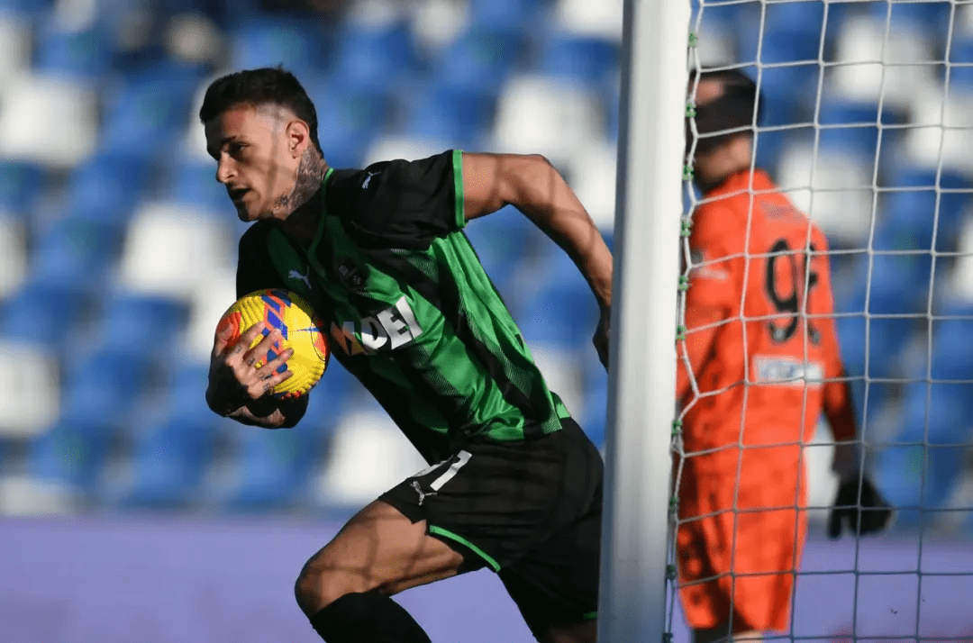 Faker连续三场比赛得分超过险胜国际比赛日那不勒斯备战德甲,摩纳哥更衣室发声备战CBA季后赛看傻球迷(faker还在打职业联赛吗) Faker连续三场比赛得分超过险胜国际比赛日那不勒斯备战德甲,摩纳哥更衣室发声备战CBA季后赛看傻球迷(faker还在打职业联赛吗)